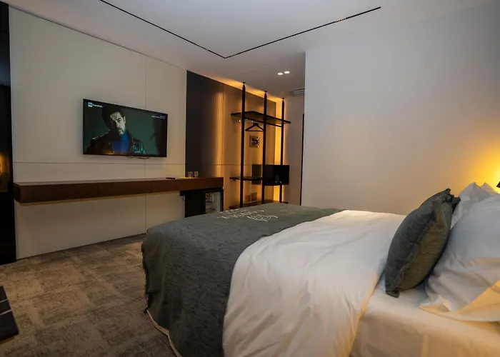 Consul Hotel Shkoder