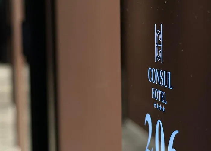 Consul 4*
