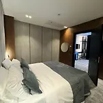 Consul 호텔 4*