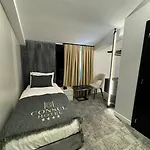 Consul 호텔 4*