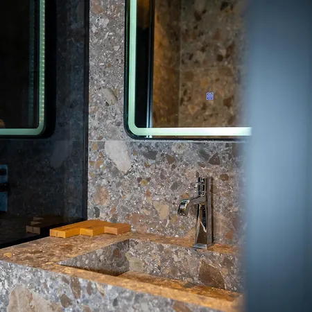 酒店 Consul Shkodër